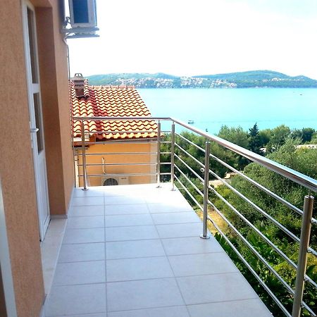 Apartment Jurcevic Trogir Bilik gambar